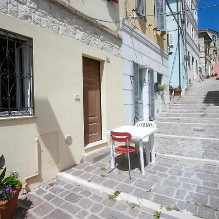 Apartment N99 - Numana, Delizioso Cielo-terra A 150 Metri Dal Mare *